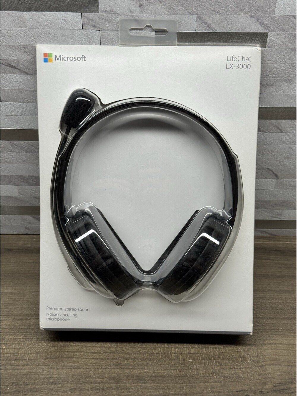 Microsoft LifeChat LX-3000 USB Stereo Headset JUG-00013 Black 1084 NEW Sealed